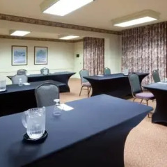 Отель Clarion Inn Frederick Event Center спа