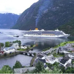 Отель Hellesylt Grand Motell