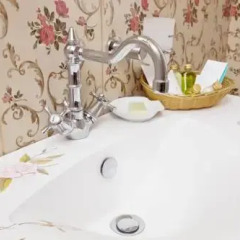 Гостиница Спа-Отель Mishilen Detox & Wellness в Сочи отзывы, цены и фото номеров - забронировать гостиницу Спа-Отель Mishilen Detox & Wellness онлайн ванная