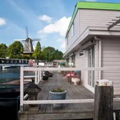 Отель Minties, Floating Bed en Breakfast фото 2