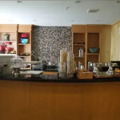 Отель The Eldon Luxury Suites питание фото 2