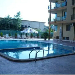 Апартаменты Menada Amadeus 3 Apartments Солнечный берег бассейн