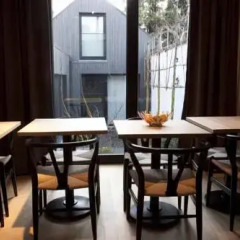 Отель B&B A Cote du Cinquantenaire