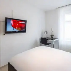 Апартаменты Business Y Holiday Apartments Zürich Цюрих комната для гостей фото 4