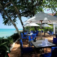 Отель The Royal Phuket Yacht Club питание фото 2