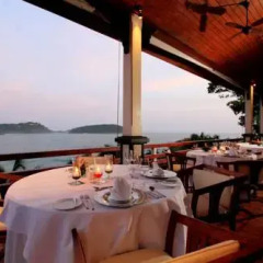 Отель The Royal Phuket Yacht Club питание фото 3
