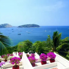 Отель The Royal Phuket Yacht Club пляж