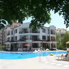 Апартаменты Menada Chateau Valon Apartments бассейн
