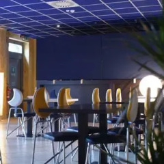 Отель MEININGER Milano Garibaldi бассейн