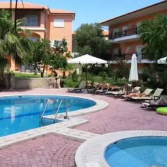 Отель Aloni Hotel Греция, Пефкохори - отзывы, цены и фото номеров - забронировать отель Aloni Hotel онлайн детские мероприятия фото 2