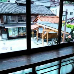 Отель Kiya Ryokan Мисаса балкон