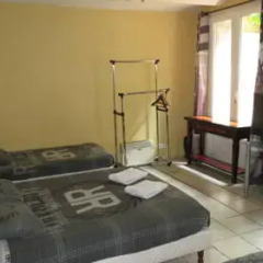 Отель Villa Aramis Guesthouse интерьер отеля