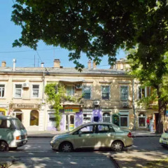 Апартаменты Four Season Apartments парковка