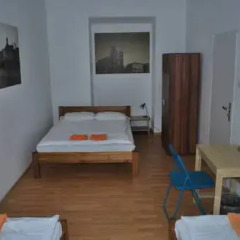 Отель Aston Hostel Польша, Краков - отзывы, цены и фото номеров - забронировать отель Aston Hostel онлайн удобства в номере фото 2