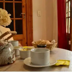 Отель El Capricho del Tigre Bed & Breakfast Тигре питание