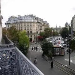 Отель Hôtel Des Halles Париж балкон