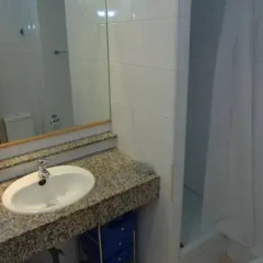 Отель BarcelonaForRent Borne Deluxe Испания, Барселона - отзывы, цены и фото номеров - забронировать отель BarcelonaForRent Borne Deluxe онлайн ванная фото 2
