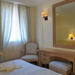 Отель Madeira Regency Palace Hotel Португалия, Фуншал - отзывы, цены и фото номеров - забронировать отель Madeira Regency Palace Hotel онлайн удобства в номере