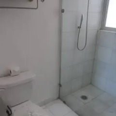 Отель Hostel Mundo Joven Cancun Мексика, Канкун - отзывы, цены и фото номеров - забронировать отель Hostel Mundo Joven Cancun онлайн ванная