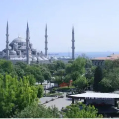Esra Sultan Petrol Hotel балкон