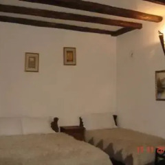 Отель Old House 1980 Банско комната для гостей фото 3
