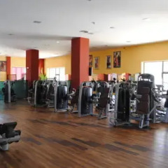 Hotel Aqualand фитнесс-зал