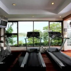 Отель The Royal Phuket Yacht Club фитнесс-зал