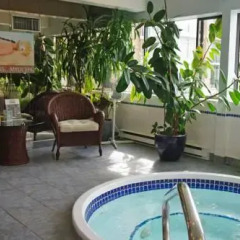 Отель DoubleTree by Hilton Hotel & Suites Victoria Канада, Виктория - отзывы, цены и фото номеров - забронировать отель DoubleTree by Hilton Hotel & Suites Victoria онлайн бассейн фото 3