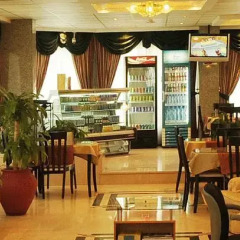 Liwa Plaza Hotel Apartments питание