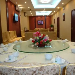 Отель Yingfeng Business