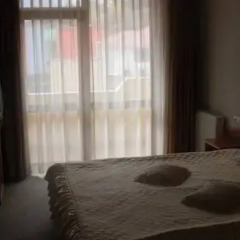 Отель Family Hotel Piccadilly Болгария, Смолян - отзывы, цены и фото номеров - забронировать отель Family Hotel Piccadilly онлайн комната для гостей фото 3