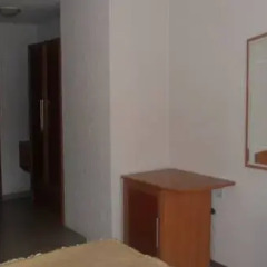 Отель Family Hotel Piccadilly Болгария, Смолян - отзывы, цены и фото номеров - забронировать отель Family Hotel Piccadilly онлайн удобства в номере фото 2