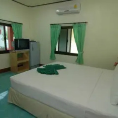 Отель Lanta Arrow House комната для гостей фото 5