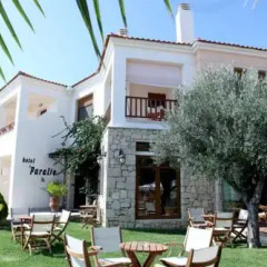 Paralio Hotel