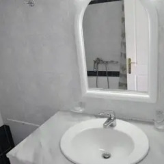 Апартаменты Silvia Apartments ванная