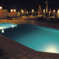 Balani Family Hotel бассейн