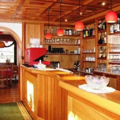 Hotel Picchio Nero Кьюзафорте гостиничный бар