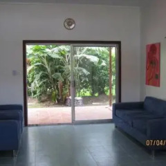 Отель Golden Palms Retreat Фиджи, Вити-Леву - отзывы, цены и фото номеров - забронировать отель Golden Palms Retreat онлайн комната для гостей фото 5