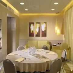 Отель Aemilia Hotel Bologna Италия, Болонья - 1 отзыв об отеле, цены и фото номеров - забронировать отель Aemilia Hotel Bologna онлайн развлечения
