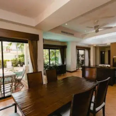 Отель Phuket Marbella Villa питание