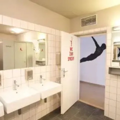 Отель Hostel Spartakiada Чехия, Прага - отзывы, цены и фото номеров - забронировать отель Hostel Spartakiada онлайн ванная фото 2