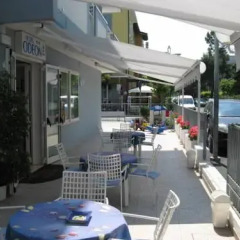Hotel Odeon Римини