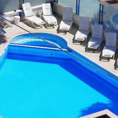 Отель Atrium бассейн