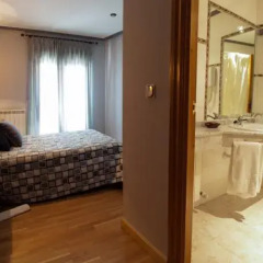 Отель Hostal Gran Duque Боойо ванная