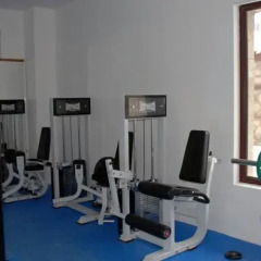 Elegant Lodge Hotel фитнесс-зал фото 3