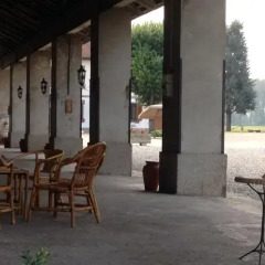 Отель Cascina Salazzara Маджента бассейн