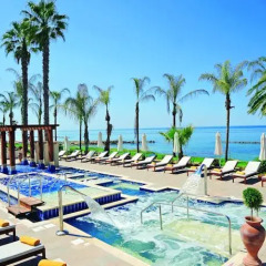 Alexander The Great Beach Hotel бассейн фото 2
