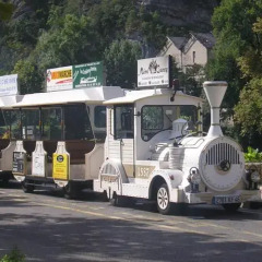 Отель Kyriad Cahors городской автобус