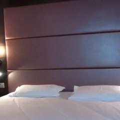 Отель Ibis Styles Pigalle Montmartre Париж сейф в номере