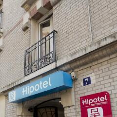 Отель Hipotel Paris Belleville Pyrenees Париж парковка